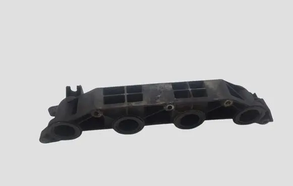 Opel Vivaro Intake manifold 8200514907