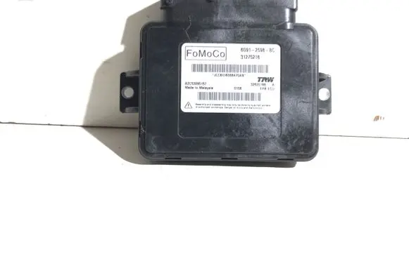 Volvo V70 Hand brake control module 31275216 6G912598BC A2C53095157