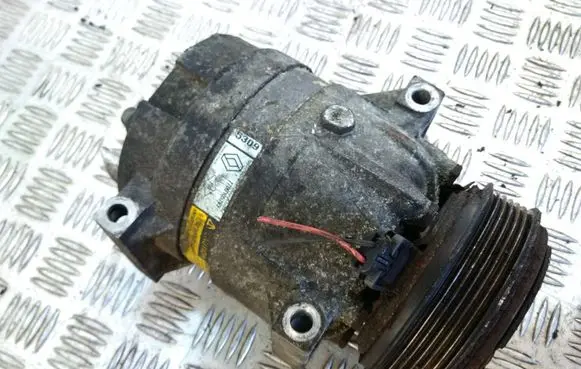 Renault Megane II Air conditioning (A/C) compressor (pump) 1135309