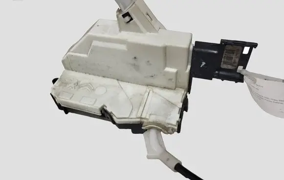 Citroen C5 Front door lock 574387 A01777