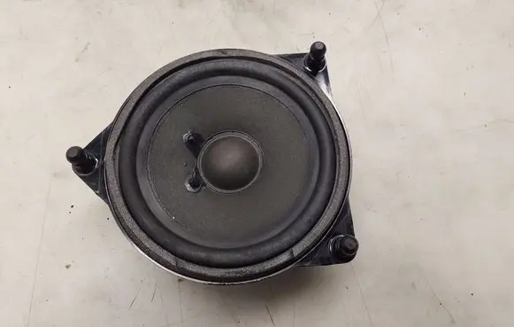 Mercedes-Benz C W205 Front door speaker A2228200202
