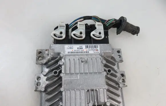 Ford Focus Engine control unit/module 5WS40778BT 7M5112A650BCB