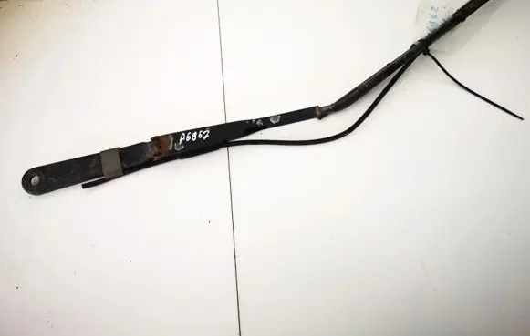 Iveco Daily 40.8 Front wiper blade arm 8200072778