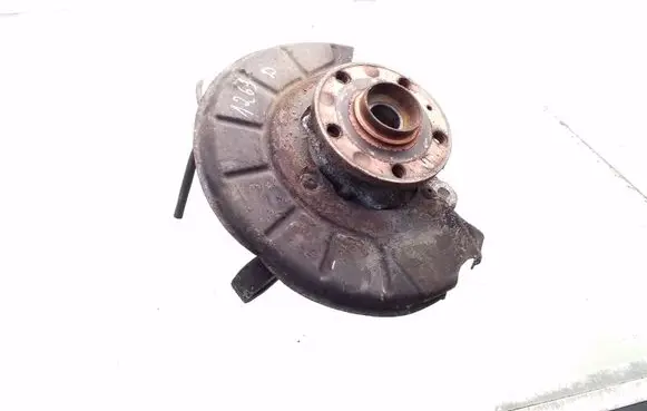 Volkswagen PASSAT B6 Front wheel hub spindle knuckle 3C0407258F