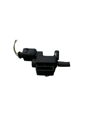 Audi A5 8T 8F Turbo solenoid valve 037906283C