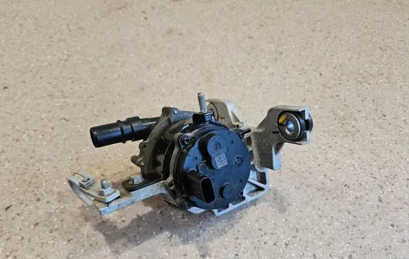 Hyundai Ioniq 5 Electric auxiliary coolant/water pump 375V5GI000