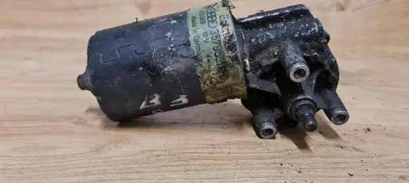 Volkswagen PASSAT B4 Wiper motor 357955113C 403668