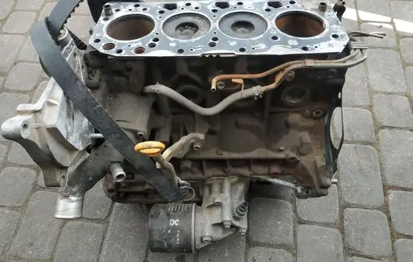 Toyota Corolla Verso E121 Engine block NOCODE