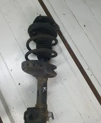 Subaru Forester SH Front shock absorber with coil spring