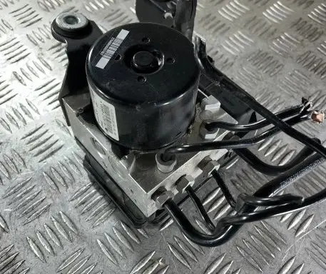 Volvo S80 ABS Pump 31329139 P31329139