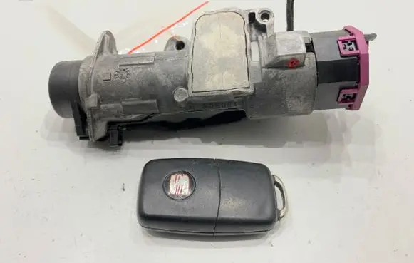 Seat Ibiza IV (6J,6P) Ignition lock 4B0905851C