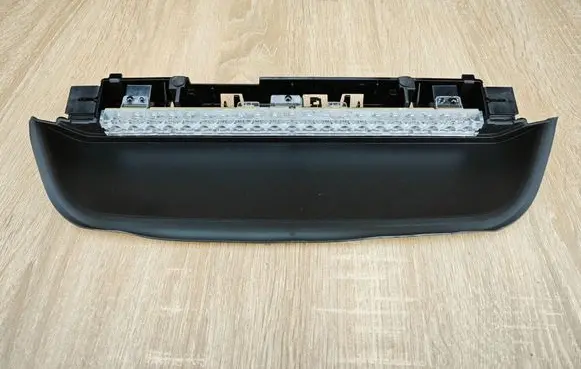 BMW 4 G22 G23 G24 G26 Third/center stoplight 7477627