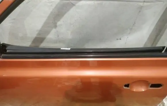 Nissan Micra Front door glass trim molding