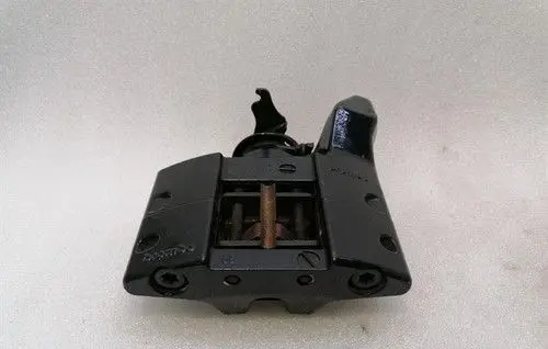 Aston Martin V8 Rear brake caliper 7G432C465BB