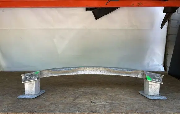 Audi Q7 4M Rear bumper cross member 4M0807309