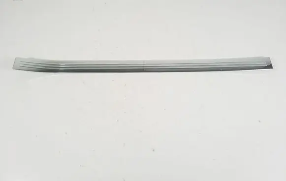 Mercedes-Benz S W221 Rear sill trim cover A2216800735