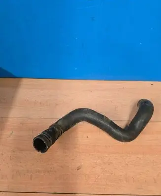 Opel Astra H Engine coolant pipe/hose 13118271