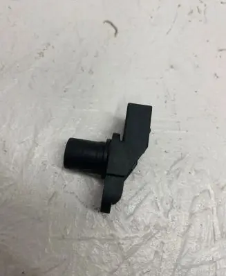 BMW 5 E60 E61 Camshaft position sensor 779225604