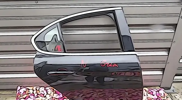 Alfa Romeo Giulia Rear door
