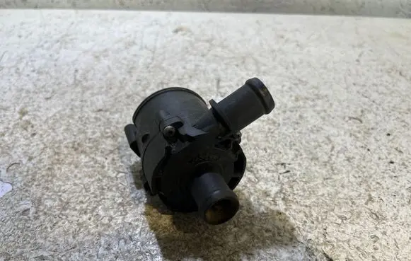 Volkswagen Golf V Electric auxiliary coolant/water pump 5G0965567 0392023209