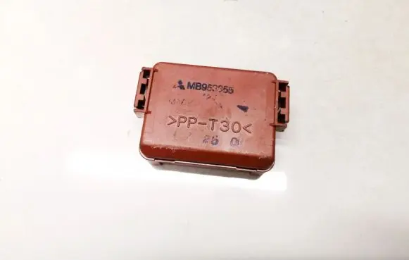 Mitsubishi Space Star Other control units/modules mb953355