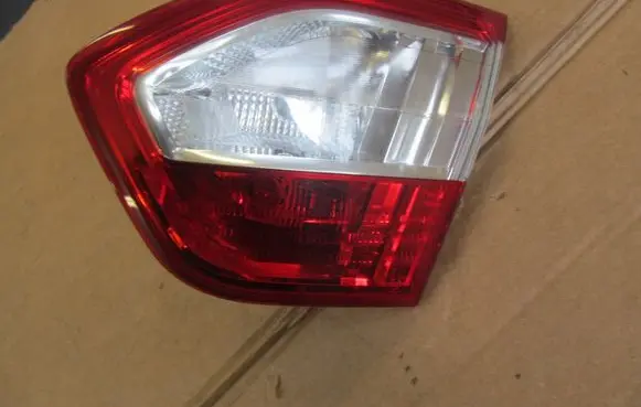 Renault Fluence Tailgate rear/tail lights 265500038R