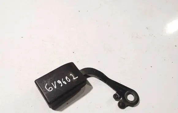 Citroen C4 I Picasso Middle seatbelt buckle (rear)