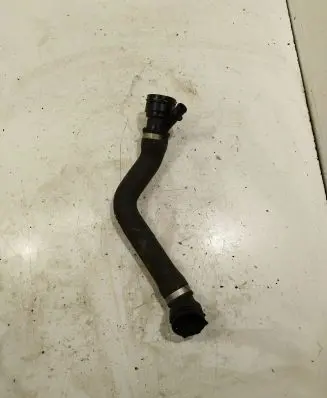 BMW 5 E60 E61 Engine coolant pipe/hose 7789742