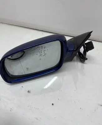 Volkswagen PASSAT B5.5 Front door electric wing mirror 3B0857933