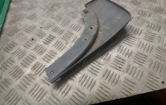 Volvo V50 Rear mudguard 08698148RH