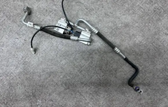 Air conditioning (A/C) expansion valve