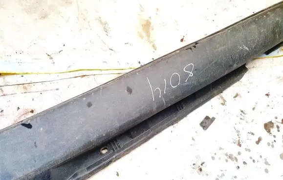 Volvo S40 Sill 30698906