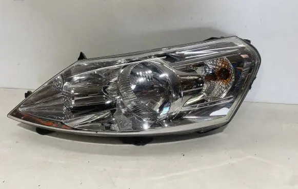 Citroen Jumpy Headlight/headlamp 89902605