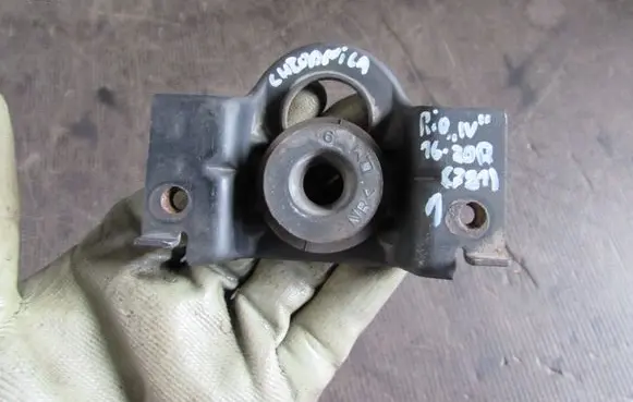 KIA Rio Radiator mount bracket 