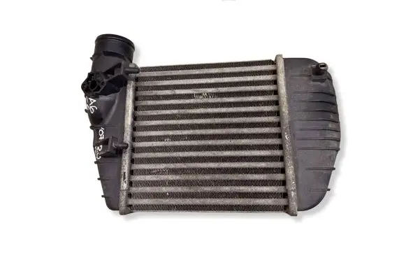 Audi A6 S6 C6 4F Intercooler air channel guide 4F0145805S 6065825