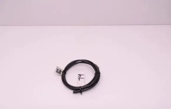 Volvo C70 Convertible roof line/pipe/hose 