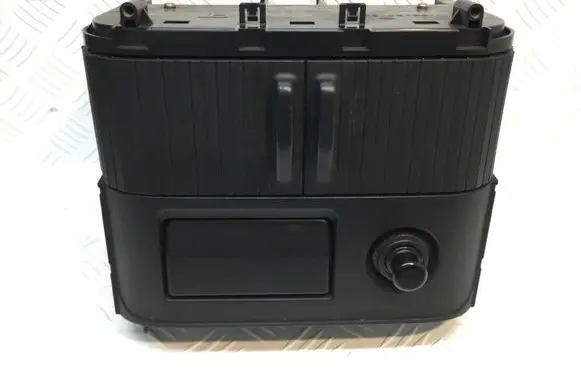 Nissan X-Trail T30 Glove box 68108EQ400