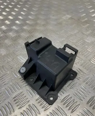 Ford B-MAX Rear bumper mounting bracket AV1117A881AB