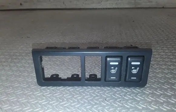 Nissan Murano Z50 Seat heating switch 