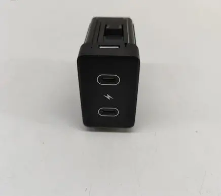 Hyundai Kona II USB socket connector 10R0611742 96125K3100