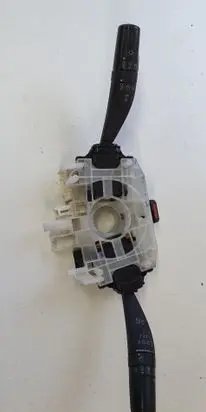 Subaru B9 Tribeca Indicator stalk