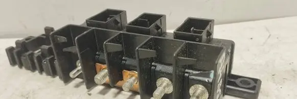 Volkswagen PASSAT B5 Fuse box set 8L0941822A