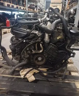 Mercedes-Benz C W204 Engine swap OM642830