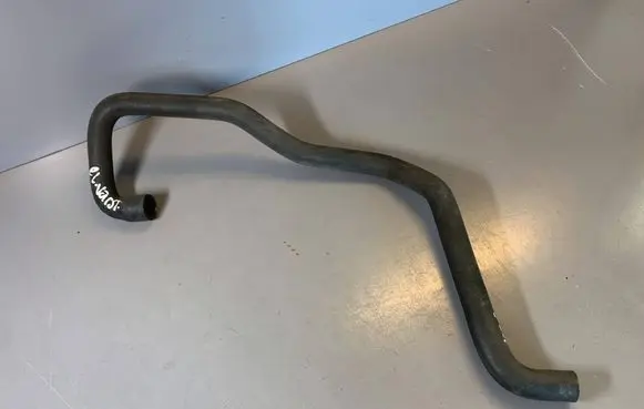 BMW 5 E39 Engine coolant pipe/hose 8391017 64218391017