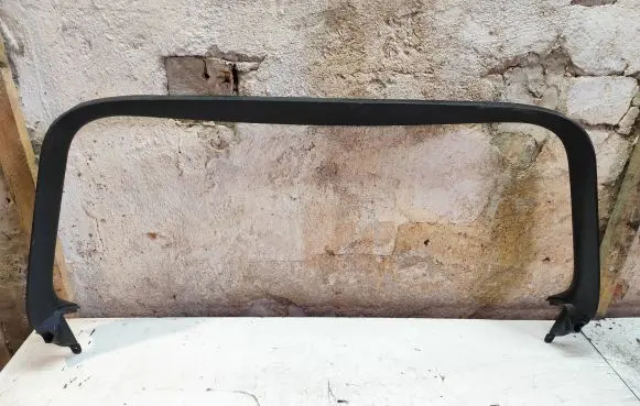 Audi A4 S4 B6 8E 8H Tailgate/trunk upper cover trim 8E9867973