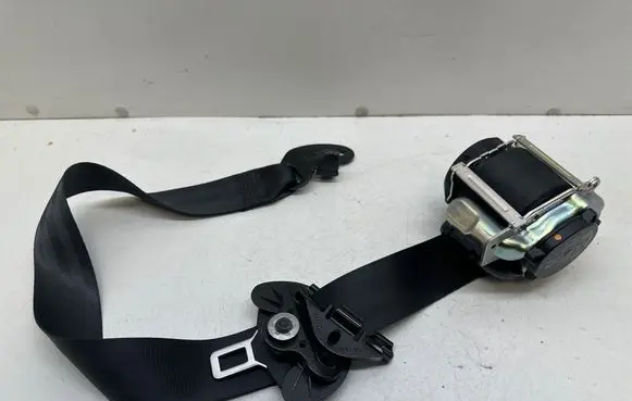 Ford Focus Front seatbelt JX7BA61295BEW