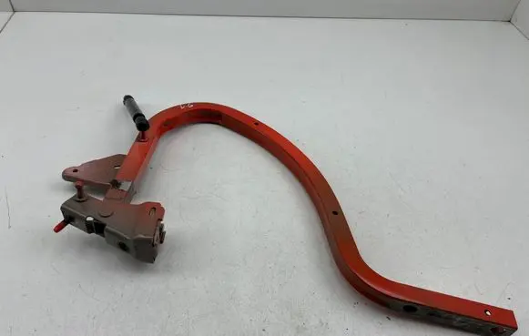 Dodge Charger Tailgate/trunk/boot hinge L713AFB
