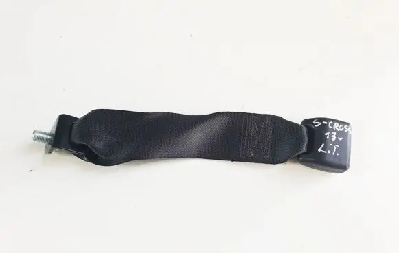 Suzuki SX4 S-Cross Rear seatbelt buckle