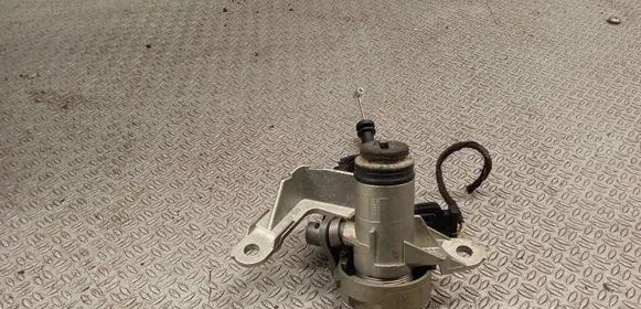 Audi A8 S8 D3 4E Tailgate exterior lock 4E0827573