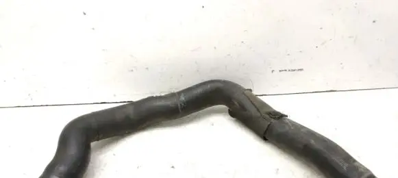 Alfa Romeo GT Intercooler hose/pipe